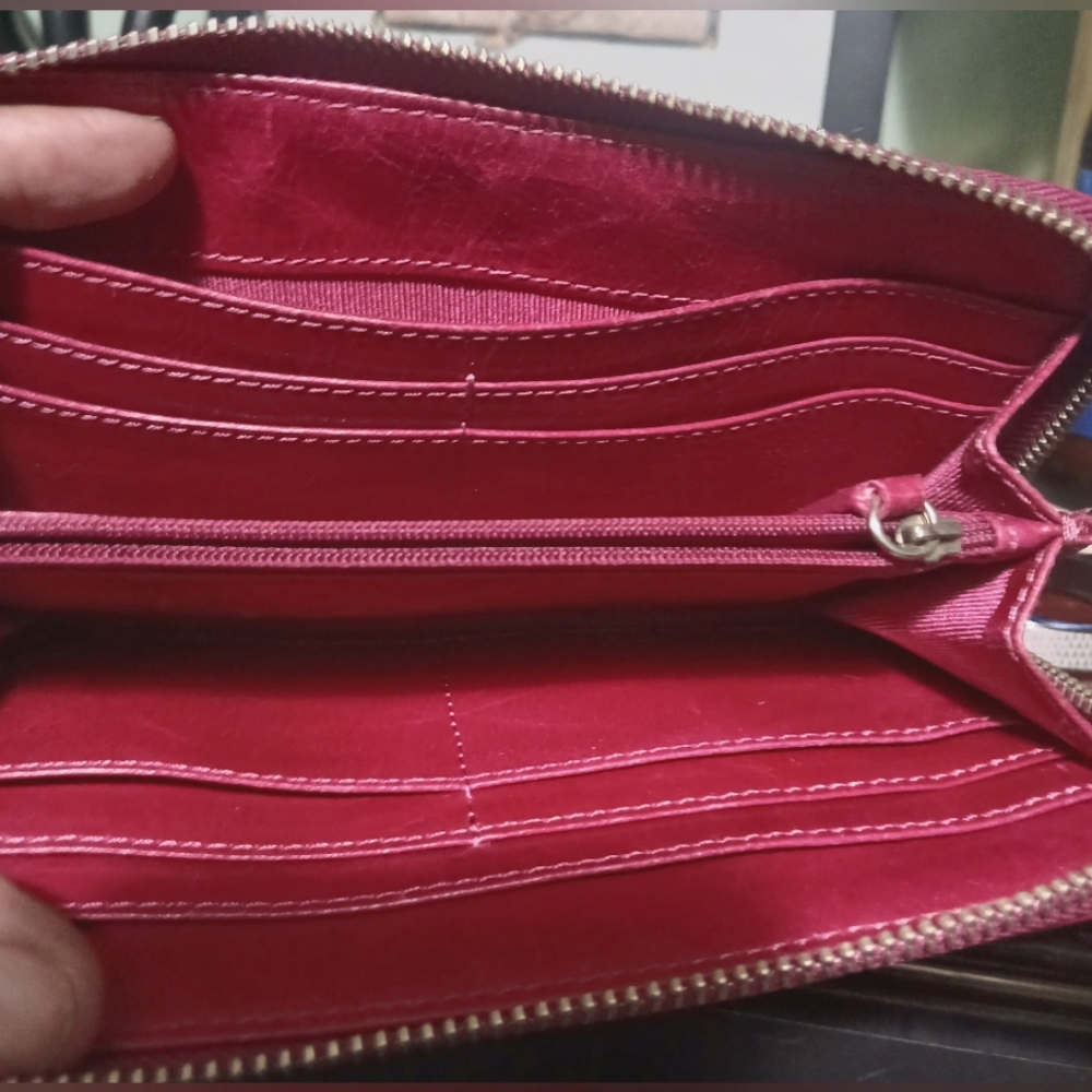 Badgley Mischka Fuchsia Wallet - Picture 3 of 4